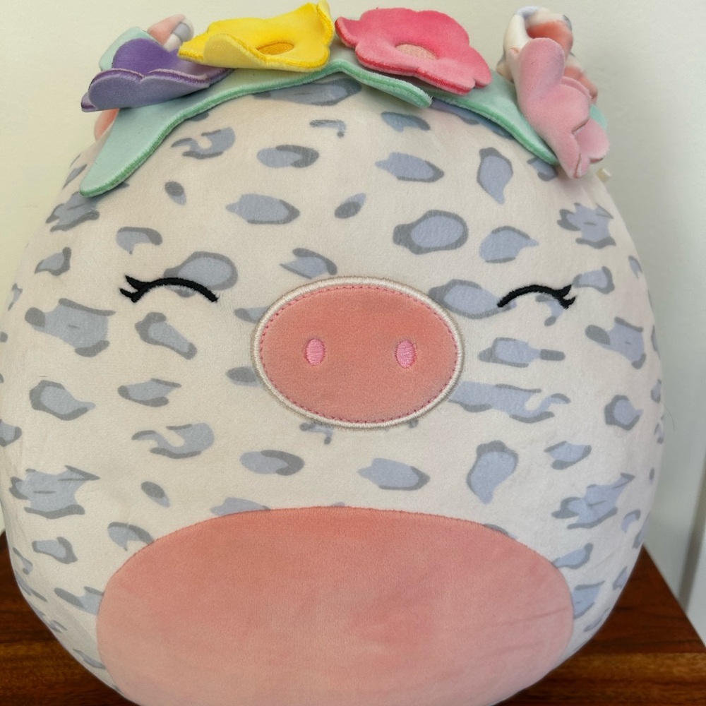 Squishmallows Rosie the Spotted Pig Cream and Gray Plush 11” tall
